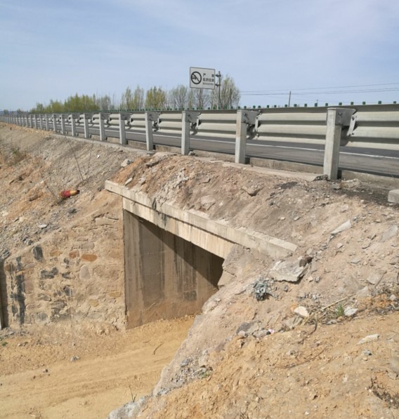 濕性黃土高填方路基空洞探測(cè)